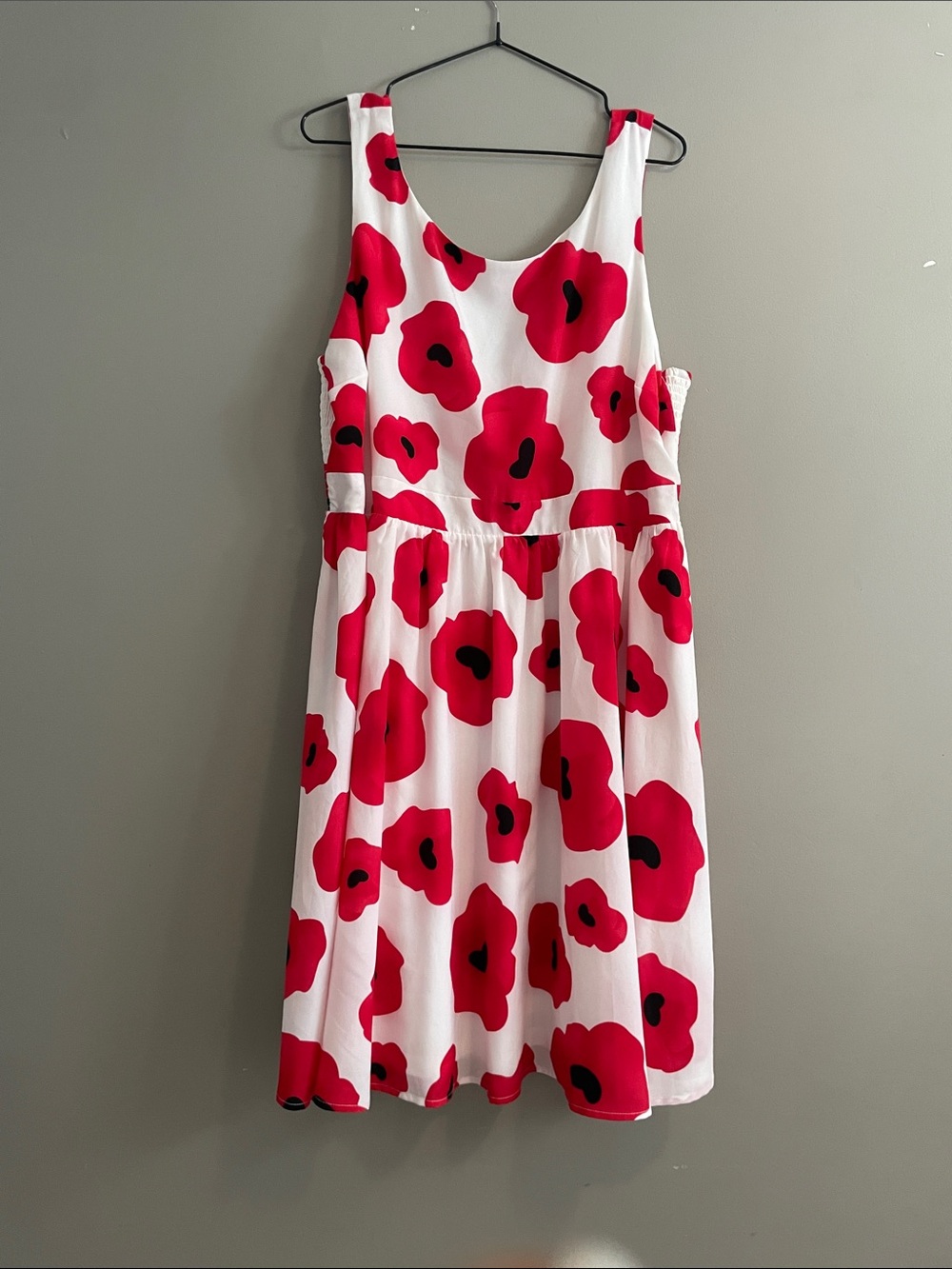 Riki’s Poppy Print Dress Like New Size 16